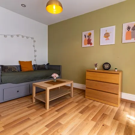 Le 2 Apartment