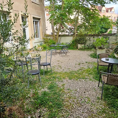 Le 2 * Dijon